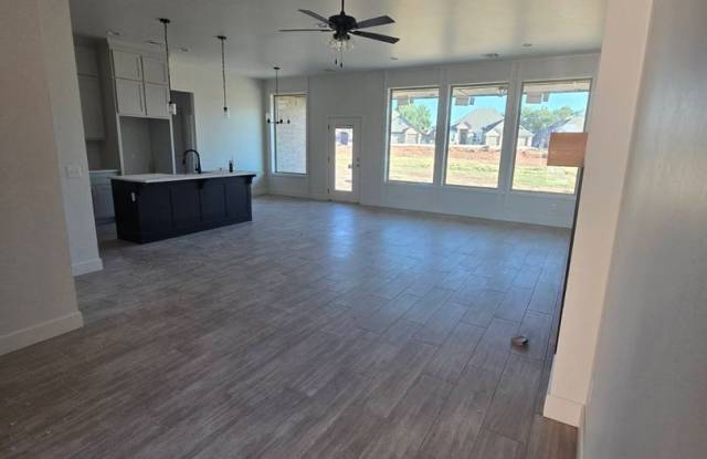 Brand New Construction in Siena Springs! Gallery 3