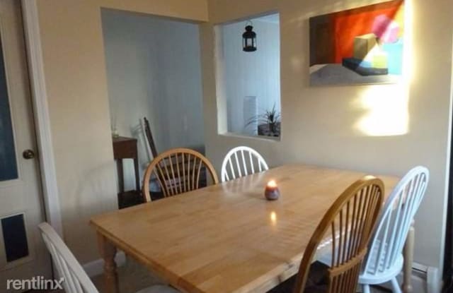 52 Trenton street F - 52 Trenton Street, Providence, RI 02906