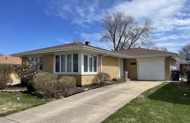 10335 Laporte Avenue - 10335 Laporte Avenue, Oak Lawn, IL 60453