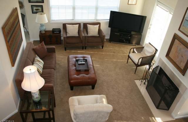 8 Gatehouse Ct Gallery 3