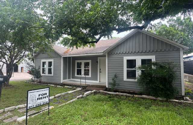 NEWLY RENOVATED - CHARMING 3/2 with STORAGE UNIT and COVERED PARKING photos photos NEWLY RENOVATED - CHARMING 3/2 with STORAGE UNIT and COVERED PARKING photos photos