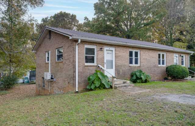 1813 Younger Avenue - B photos photos