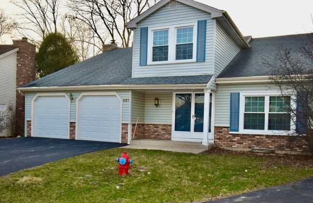 651 White Ct photos photos