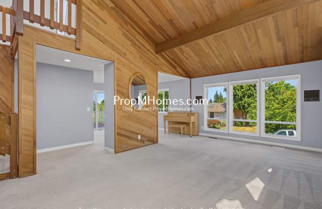 5 Bedroom Cooper Mountain Home w/ Amazing Views! photos photos