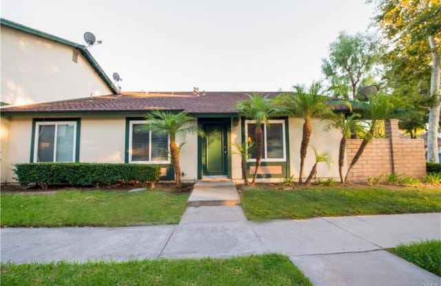 1768 N Willow Wood St #41 - 1768 N Willow Woods Dr, Anaheim, CA 92807