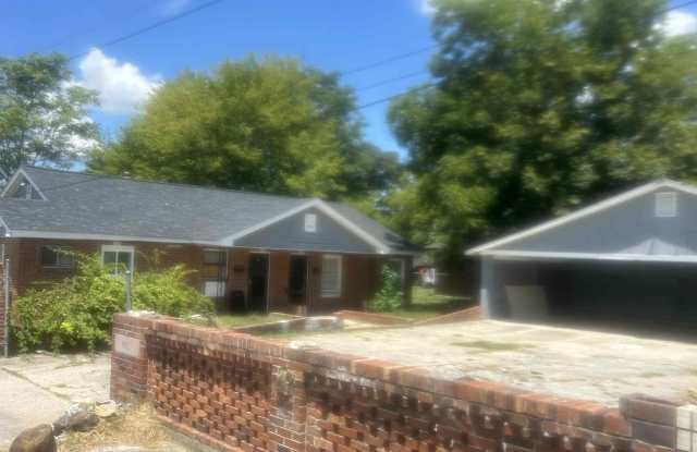227 Straight Street unit: B - 227 Straight Street, Macon-Bibb, GA 31204