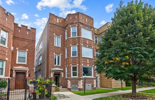 7731 S Cornell Avenue Gallery 1
