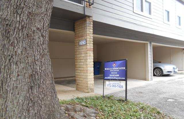 7478 E Northwest Highway Gallery 2