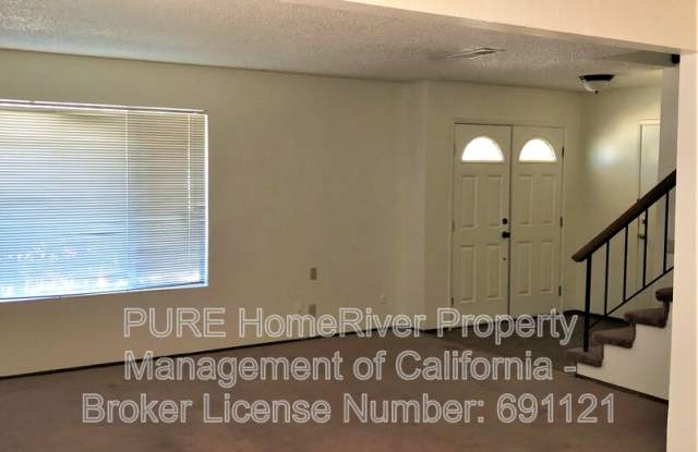 1510 Woodridge Oak Way Gallery 4