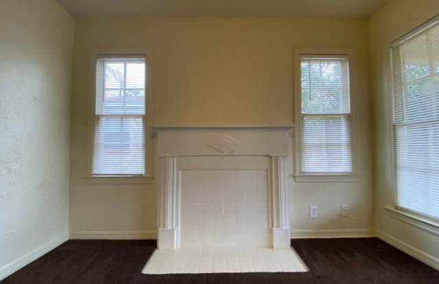 3 bed 1 bath home for rent - NE OKC Gallery 4