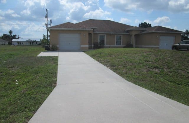 2205 Andalusia Blvd photos photos