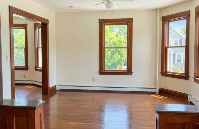 2 Bedroom Gallery 4