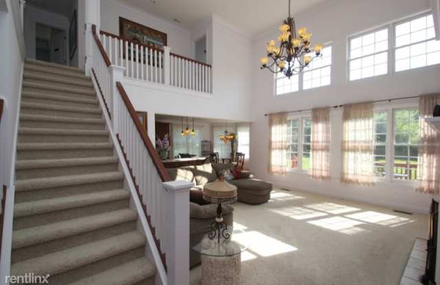 10858 Brooks School Rd Gallery 3