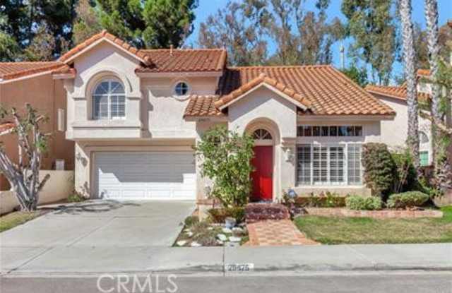 29475 Castle Road Gallery 1