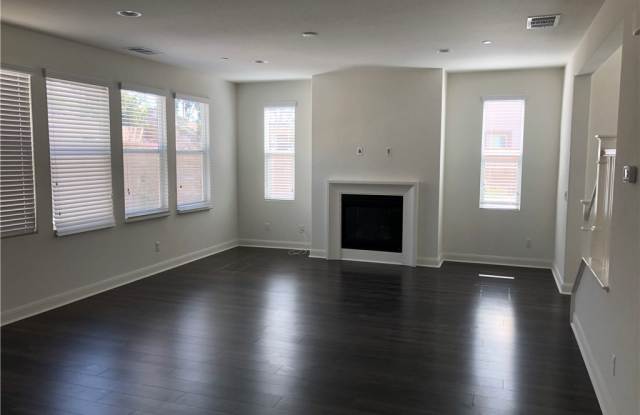 11568 Lark Drive Gallery 3