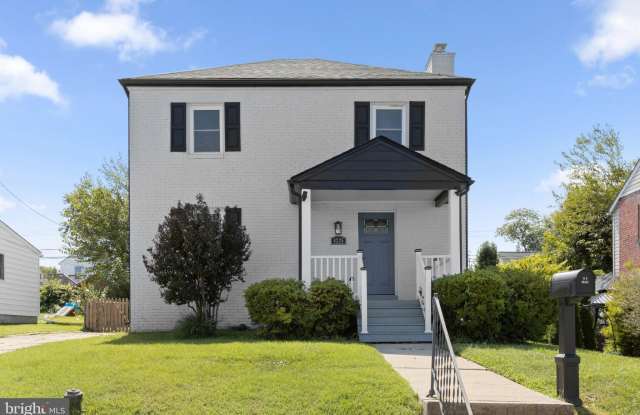 4225 CARDWELL Avenue Gallery 2