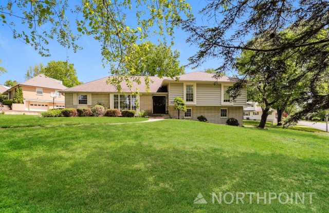 3 BR/2BA | Newly Renovated Single Family Home |  2 Car Garage | Large Subbasement photos photos