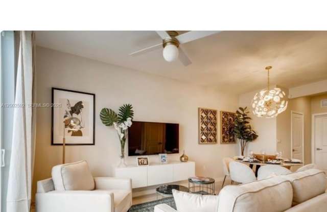 2367 SE 11th St 2367 photos photos