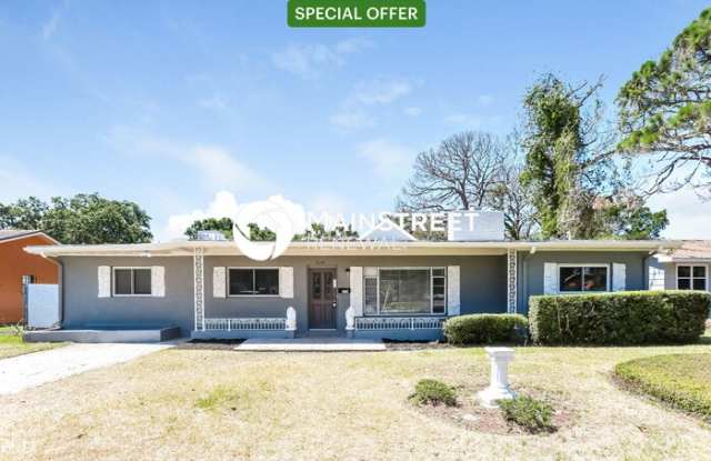 2124 Almeria Way South photos photos