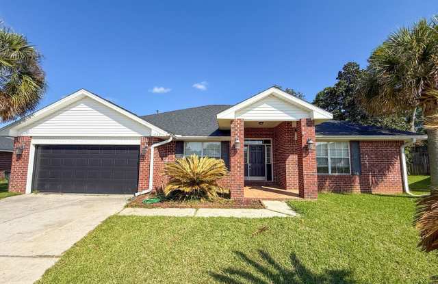 4 Bedroom 3 Bath Home for Rent in Cantonment! photos photos