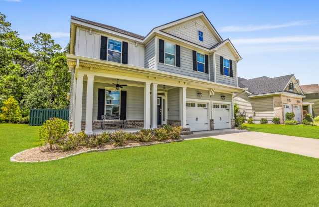 Beautifully Upgraded 4 Bedroom Home in Richmond Hill's Wexford Community Gallery 4