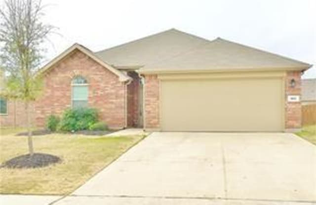 925 Misty Oak Trail - 925 Misty Oak Trail, Burleson, TX 76028