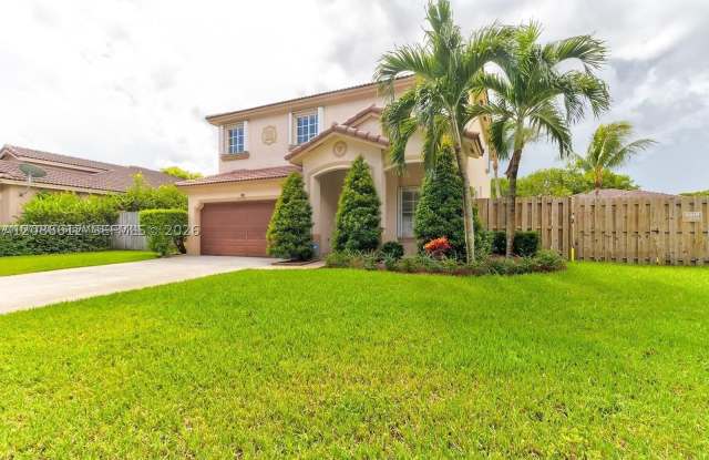 21222 SW 88th Pl Gallery 1
