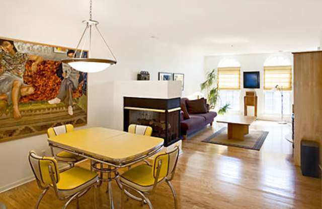 1388 Ashford Ct Gallery 3