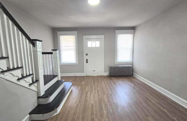 204 W DUNCANNON Avenue Gallery 2