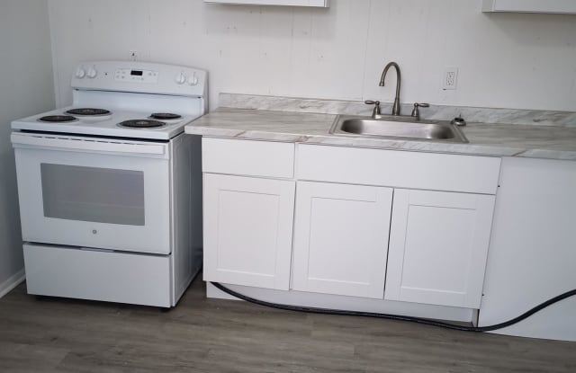 605 N. Hayes Ave. photos photos
