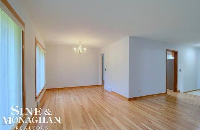 716 Moorland Gallery 4