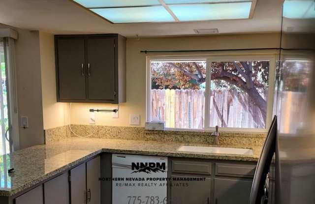 Wonderful Home In Donner Springs Gallery 4