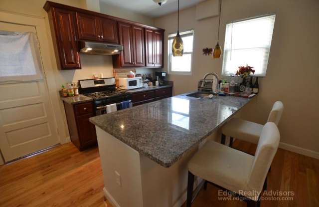 15 Litchfield St. photos photos