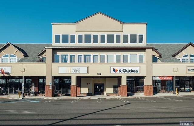 521 Livingston Street - 521 Livingston Street, Norwood, NJ 07648
