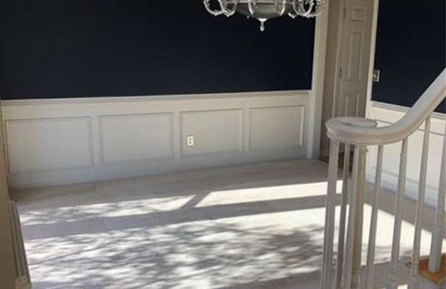 325 Willow Oak Court Gallery 4