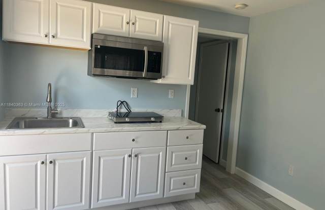 14155 SW 163rd Ter photos photos