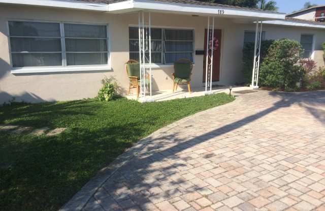 789 Placido Way Ne Gallery 3