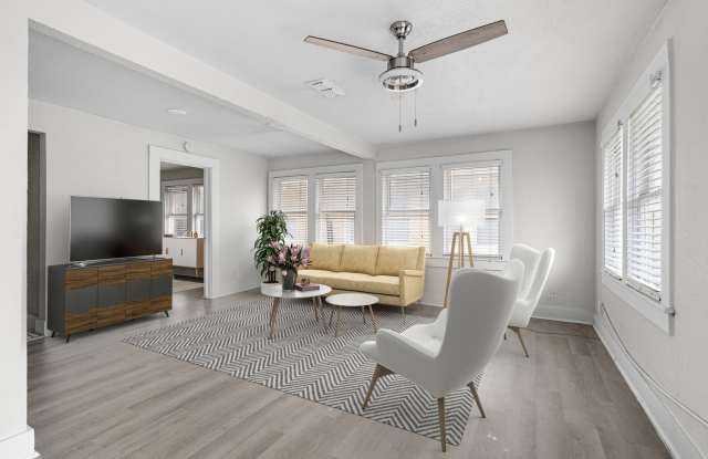1501 W Myrtle photos photos