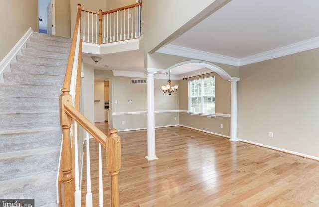 167 RIVERVIEW TRAIL Gallery 2