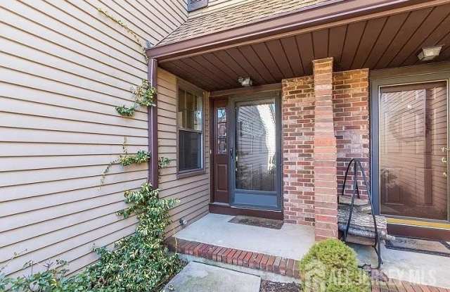 86 Bayberry Drive Gallery 2