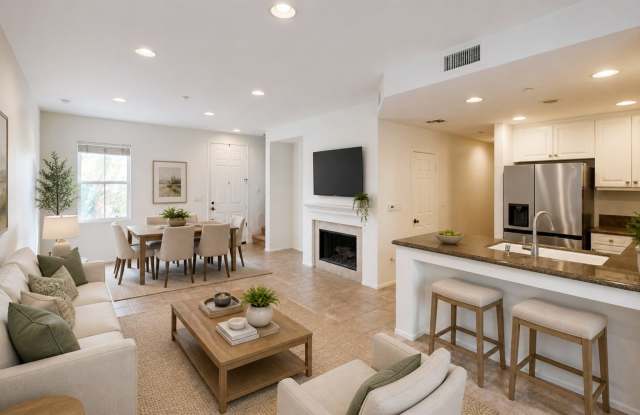 Beautiful 2-Bedroom Home with Resort-Style Amenities photos photos