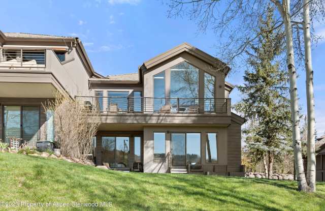 3904 Brush Creek Road Gallery 3