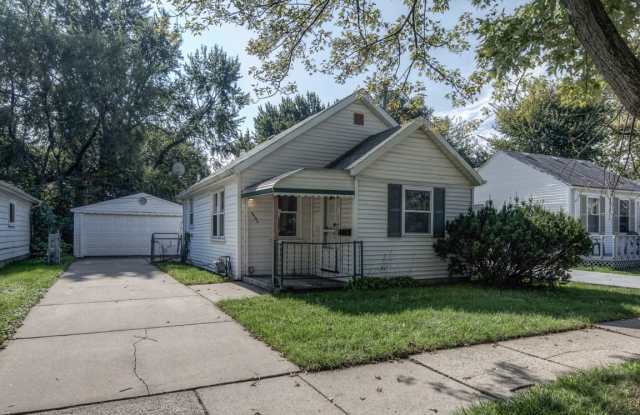 20340 E Eight Mile photos photos