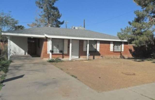 3 beds, 1 bath, 1,120 sqft photos photos