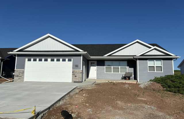 1717 Freeman Dr photos photos
