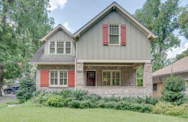 579 Elmwood Drive NE photos photos