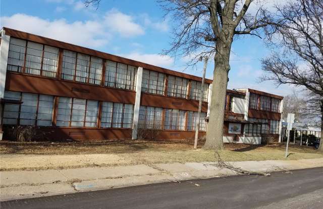 6301 Garfield Avenue Gallery 4