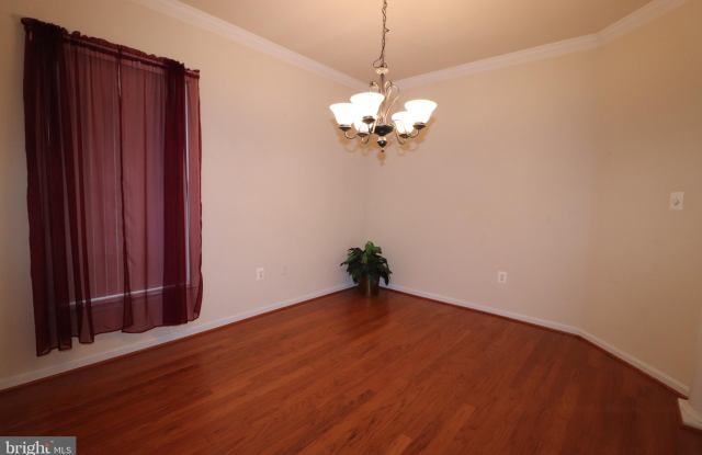 4711 DIAMOND RIDGE LANE Gallery 3