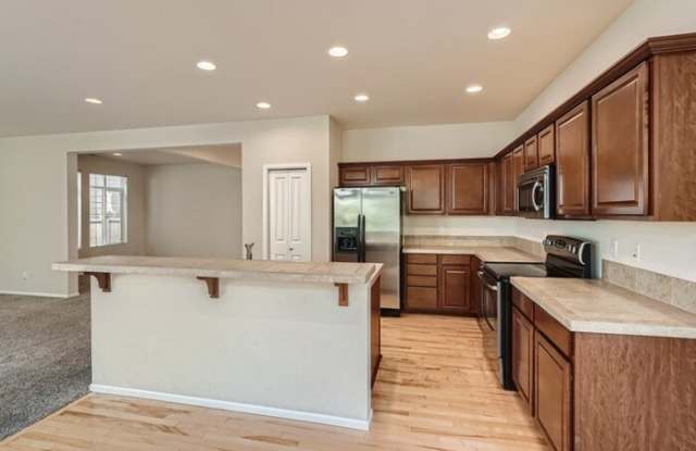 3875 62nd Avenue East Gallery 3