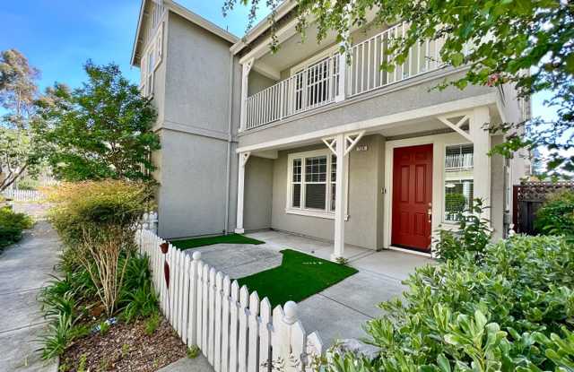 Modern and Spacious South Napa Townhouse photos photos Modern and Spacious South Napa Townhouse photos photos